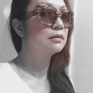 Meet your Posher, Larlyn